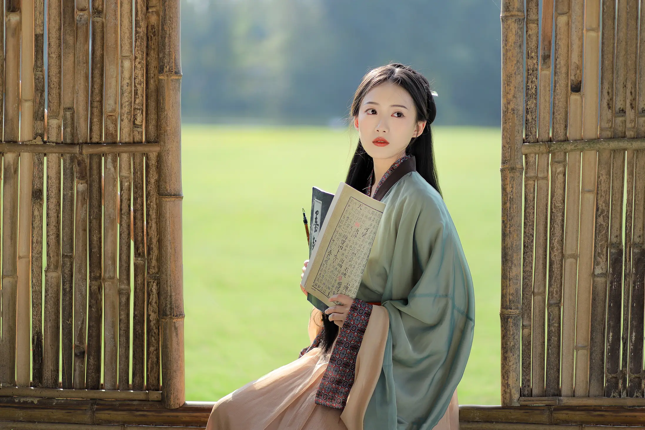 [艺图语] 2022.02.01 Vol.735 – 人间四月天 芯轶#[24P]-4