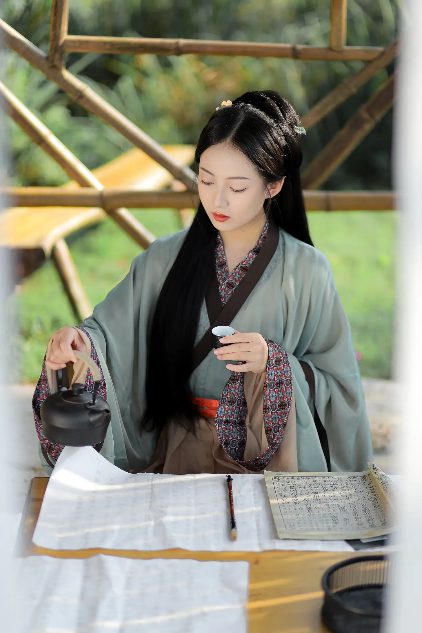 [艺图语] 2022.02.01 Vol.735 – 人间四月天 芯轶#[24P]-9