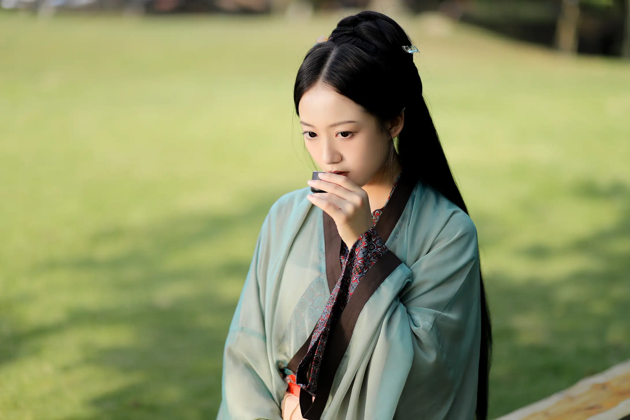 [艺图语] 2022.02.01 Vol.735 – 人间四月天 芯轶#[24P]-3