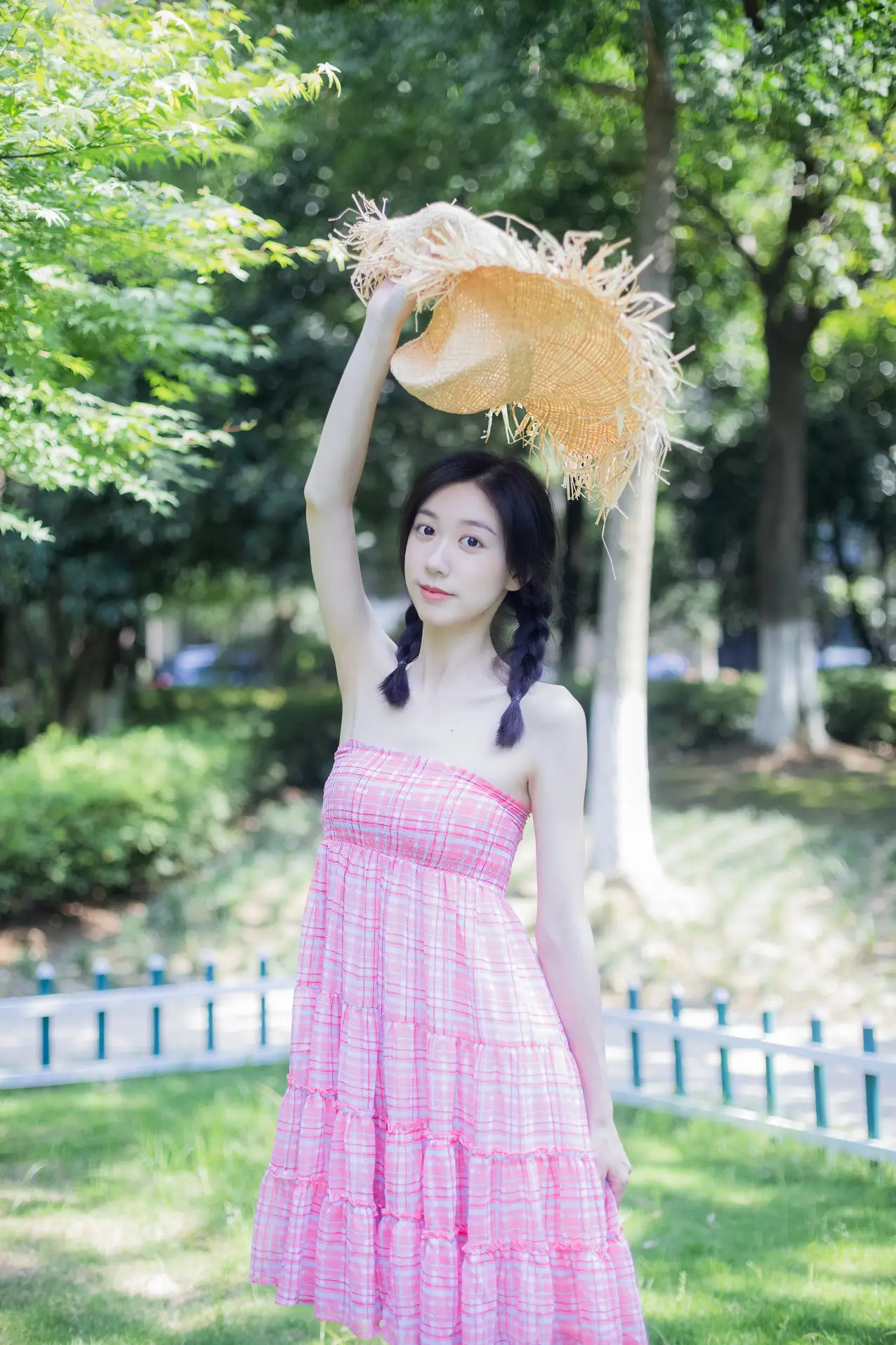 [艺图语] 2022.07.19 Vol.1520 – 今日天气晴 饲猫少女 饲猫少女-#[42P]-34