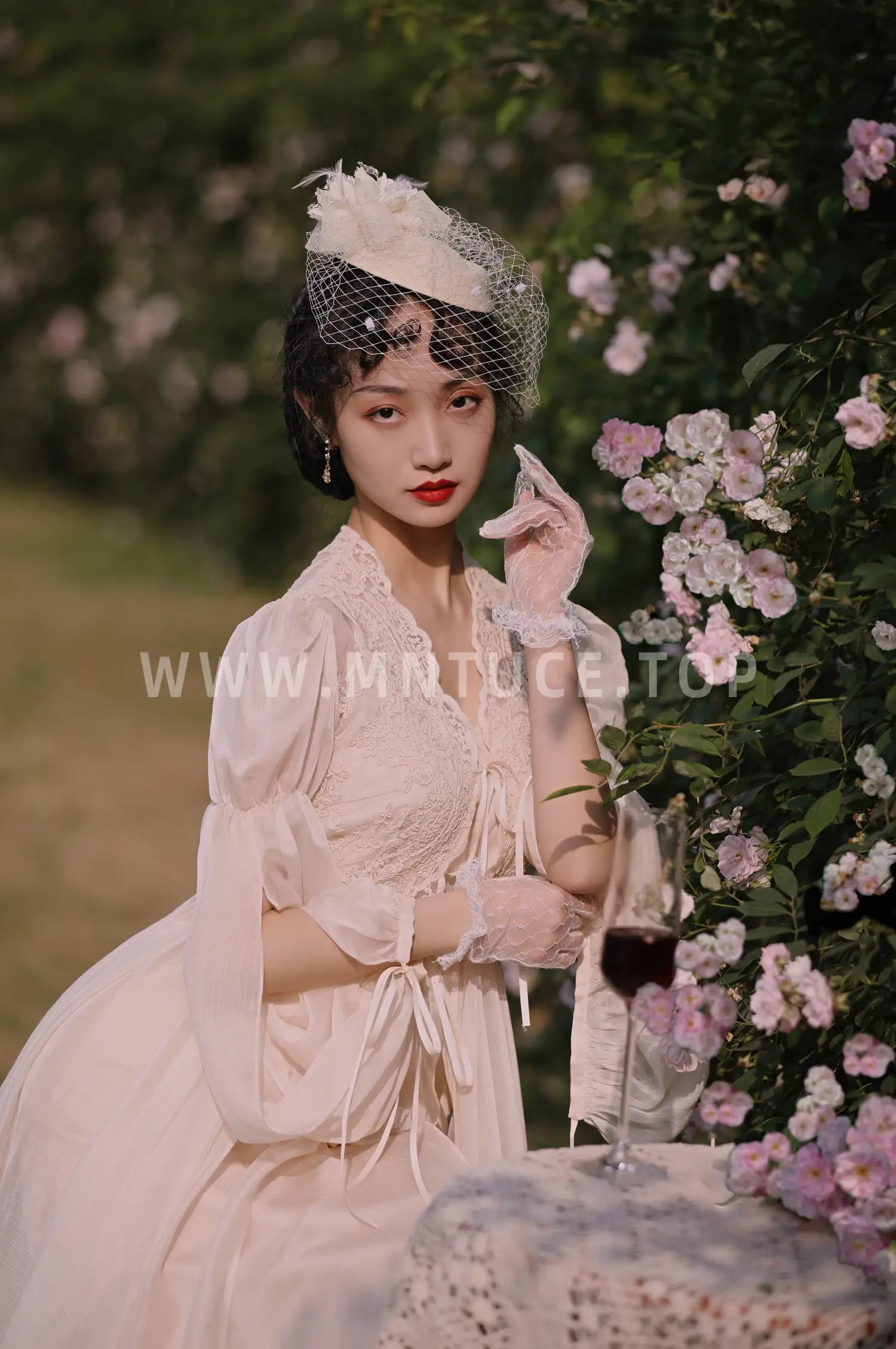 [艺图语] 2022.06.16 Vol.1199 – 蔷薇有你 凌子兮#[23P]-4