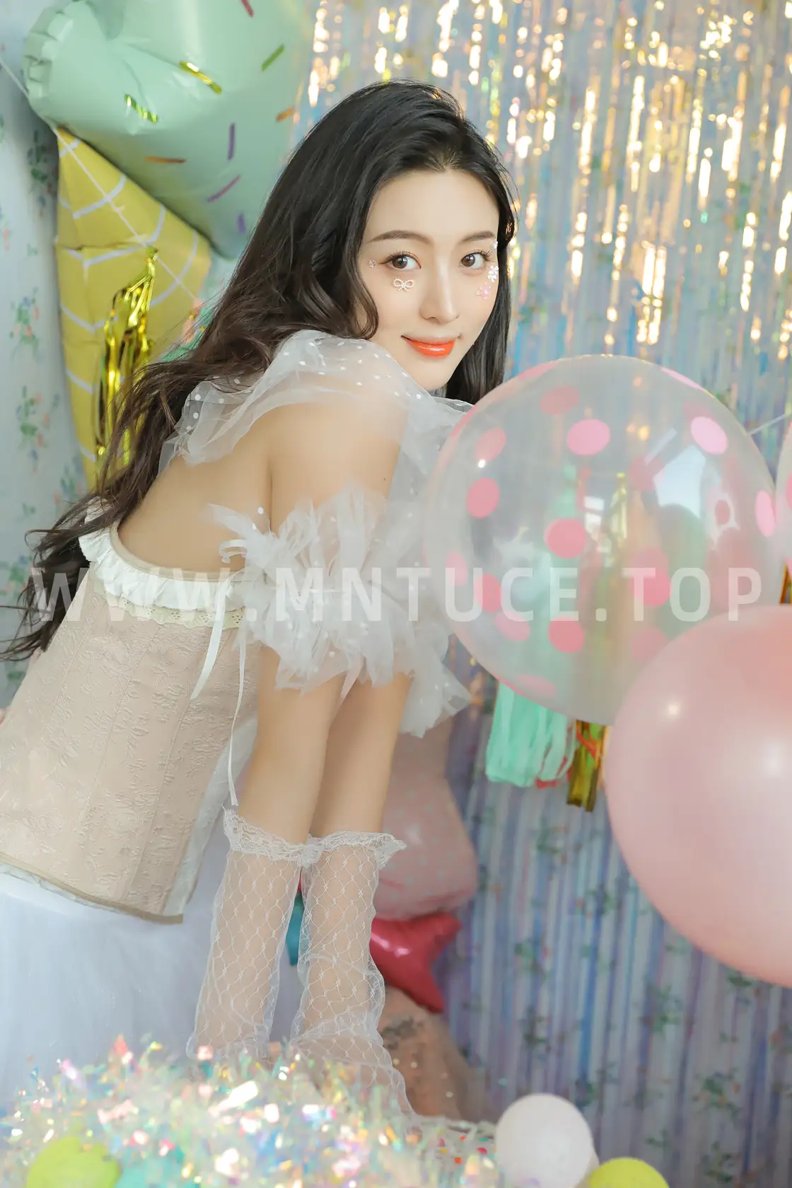 [艺图语] 2022.08.11 Vol.1682 – Super Iold 周倩倩啊#[23P]-8