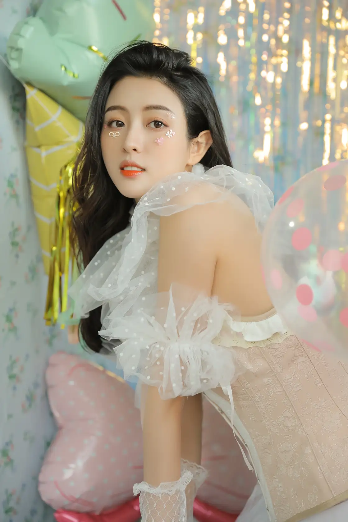 [艺图语] 2022.08.11 Vol.1682 – Super Iold 周倩倩啊#[23P]-9