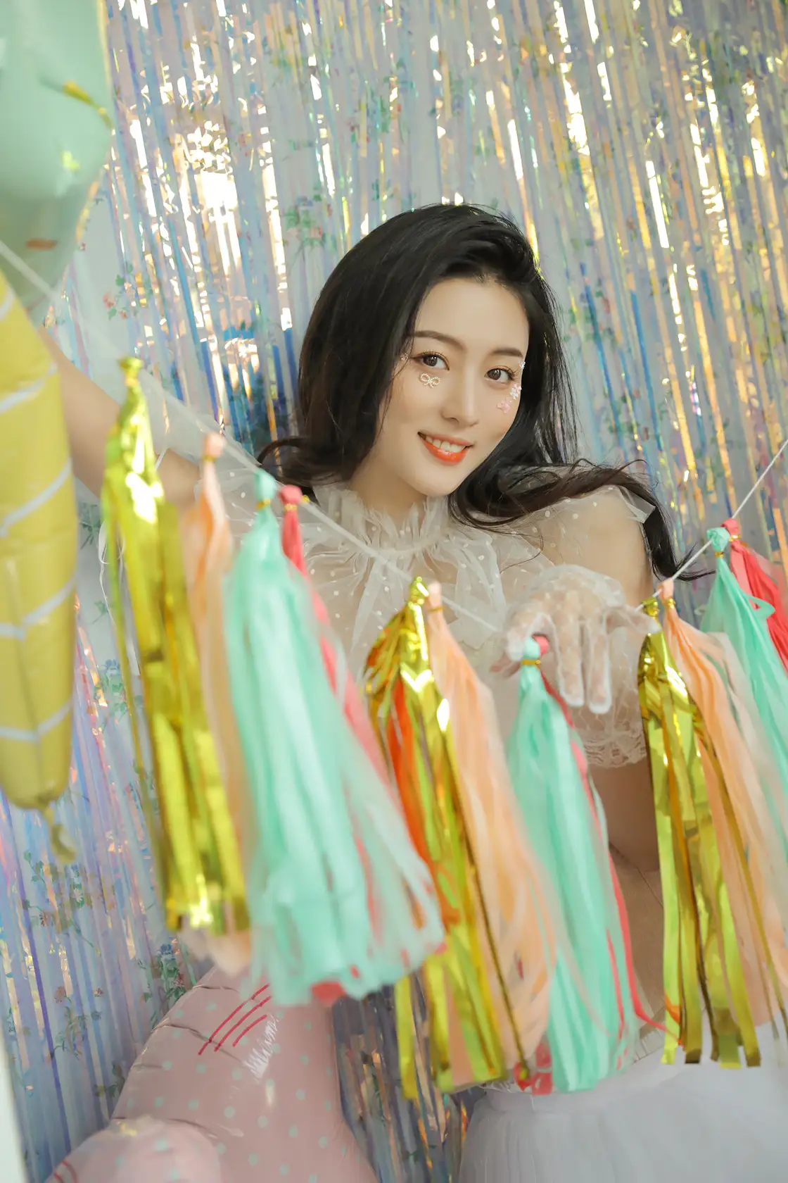 [艺图语] 2022.08.11 Vol.1682 – Super Iold 周倩倩啊#[23P]-1