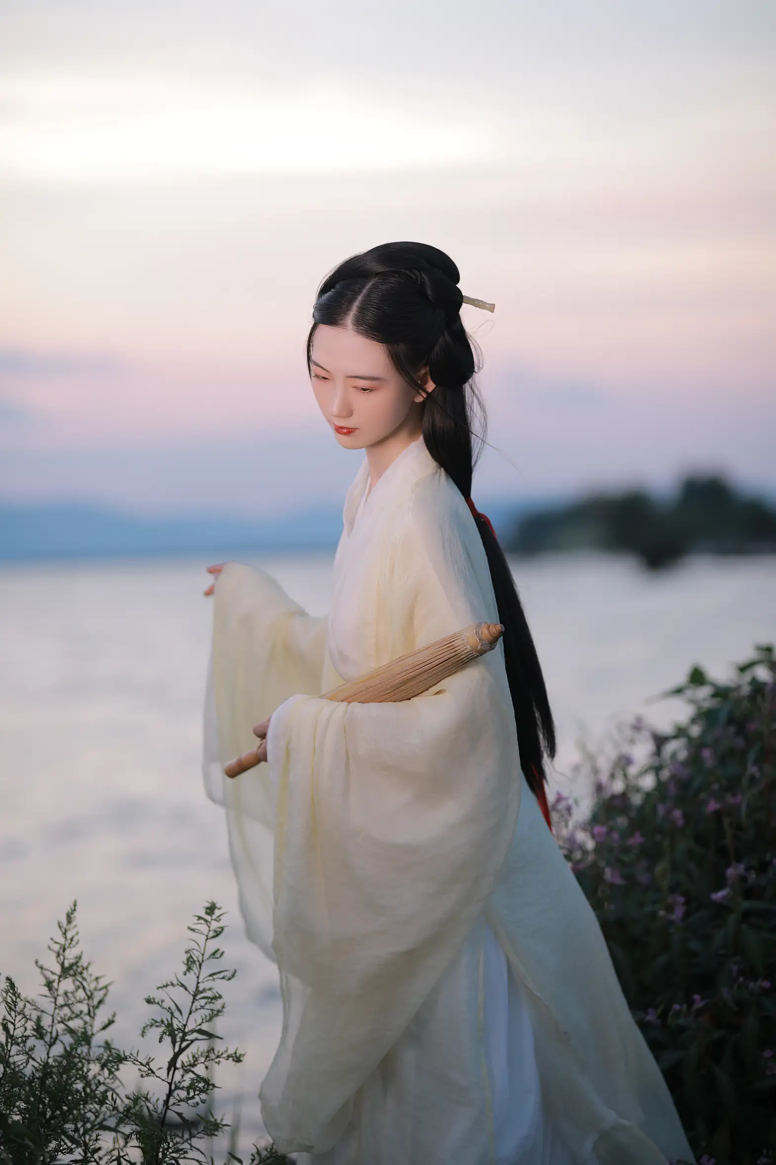 [艺图语] 2022.08.24 Vol.1781 – 山月不知心底事 Z#[30P]-9