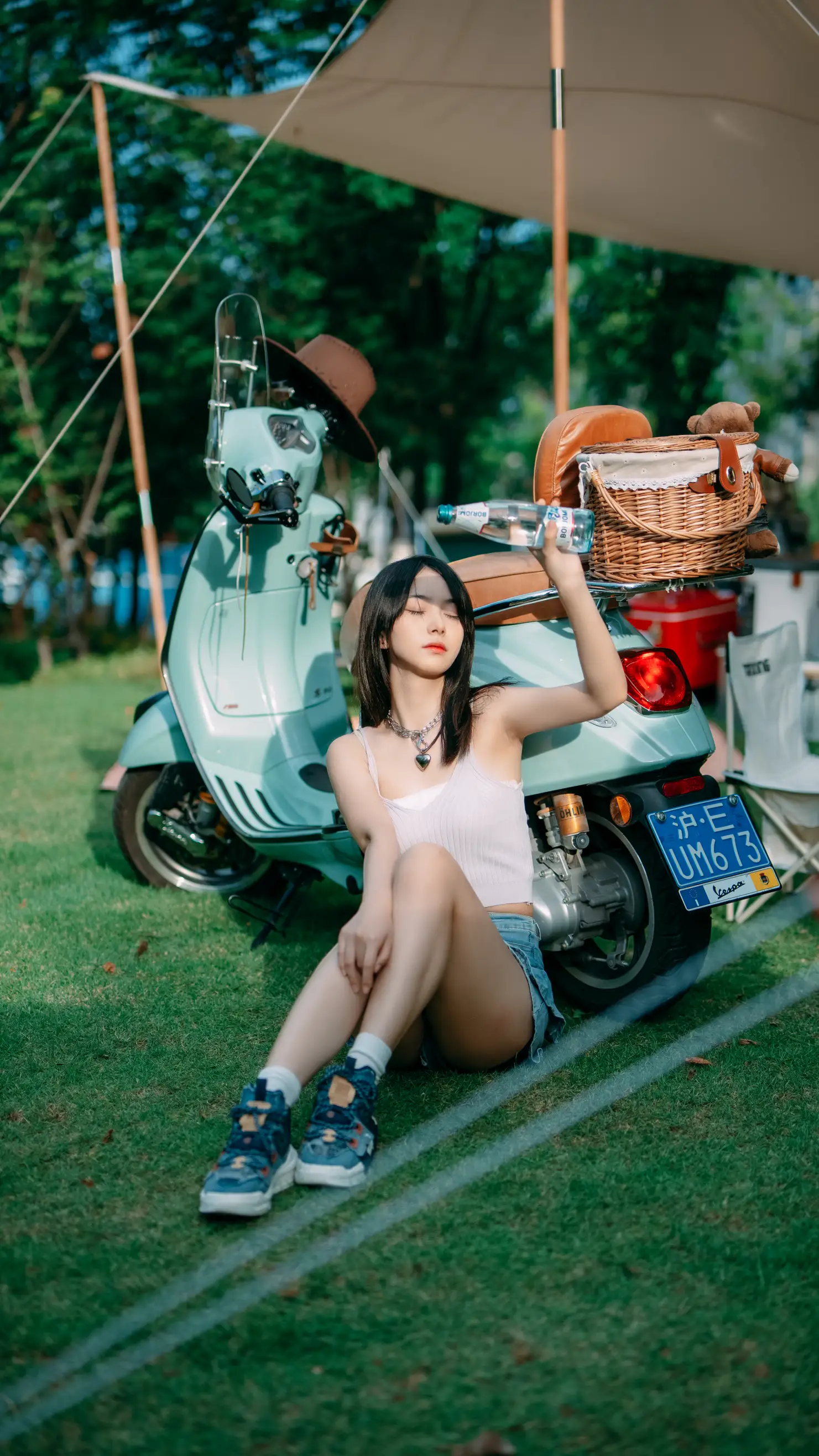 [艺图语] 2022.08.09 Vol.1664 – 夏天的白加黑 小可爱#[48P]-2