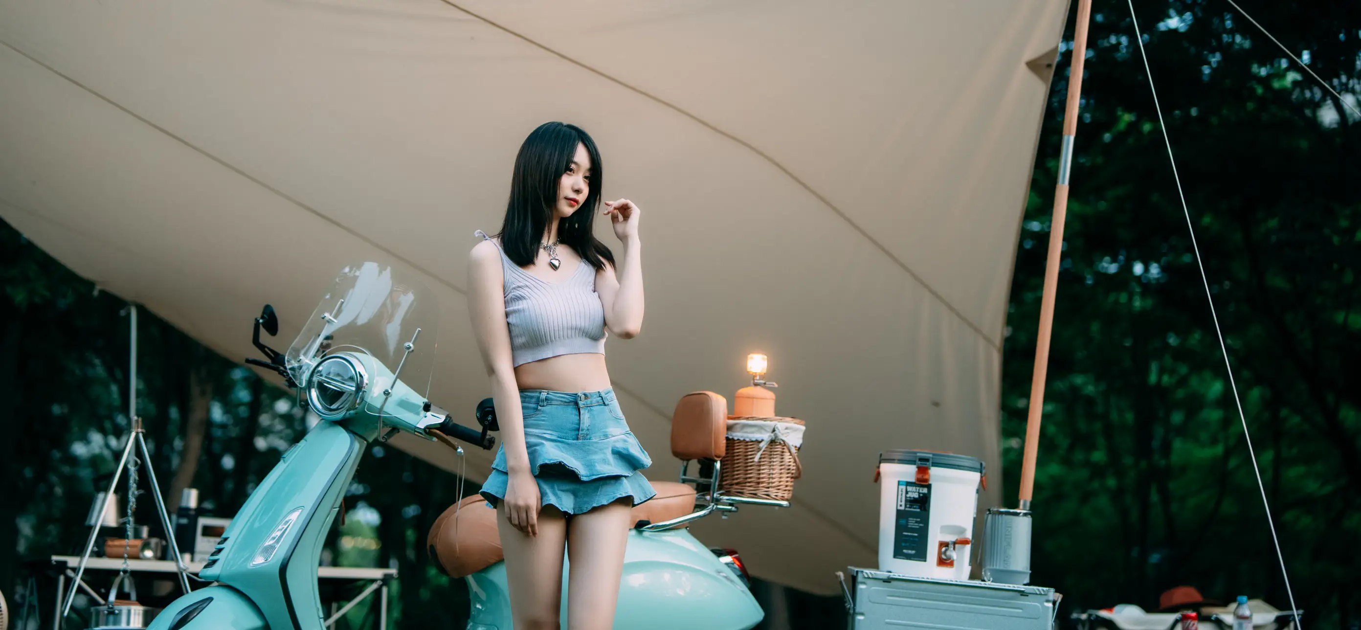 [艺图语] 2022.08.09 Vol.1664 – 夏天的白加黑 小可爱#[48P]-4