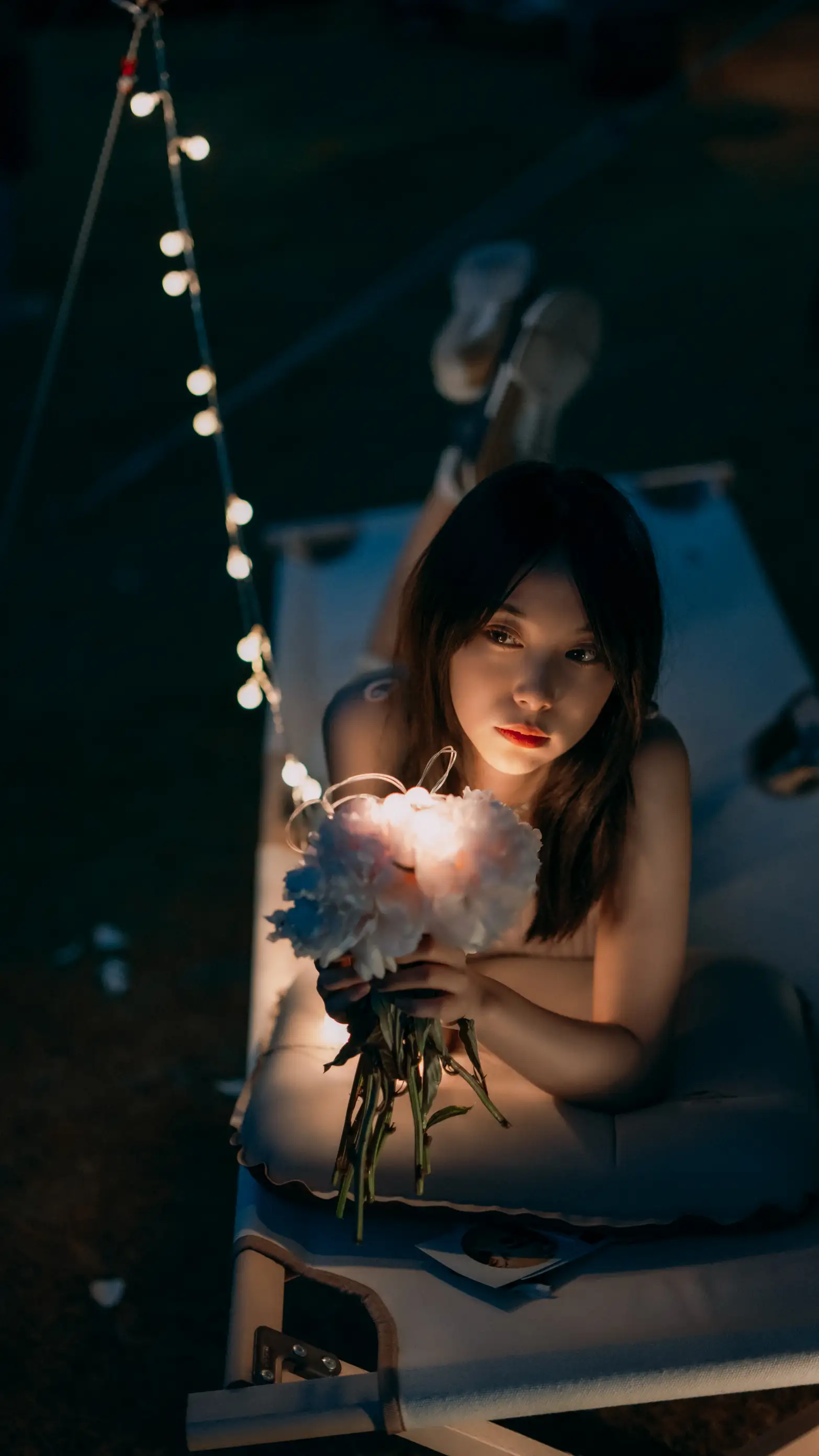 [艺图语] 2022.08.09 Vol.1664 – 夏天的白加黑 小可爱#[48P]-10
