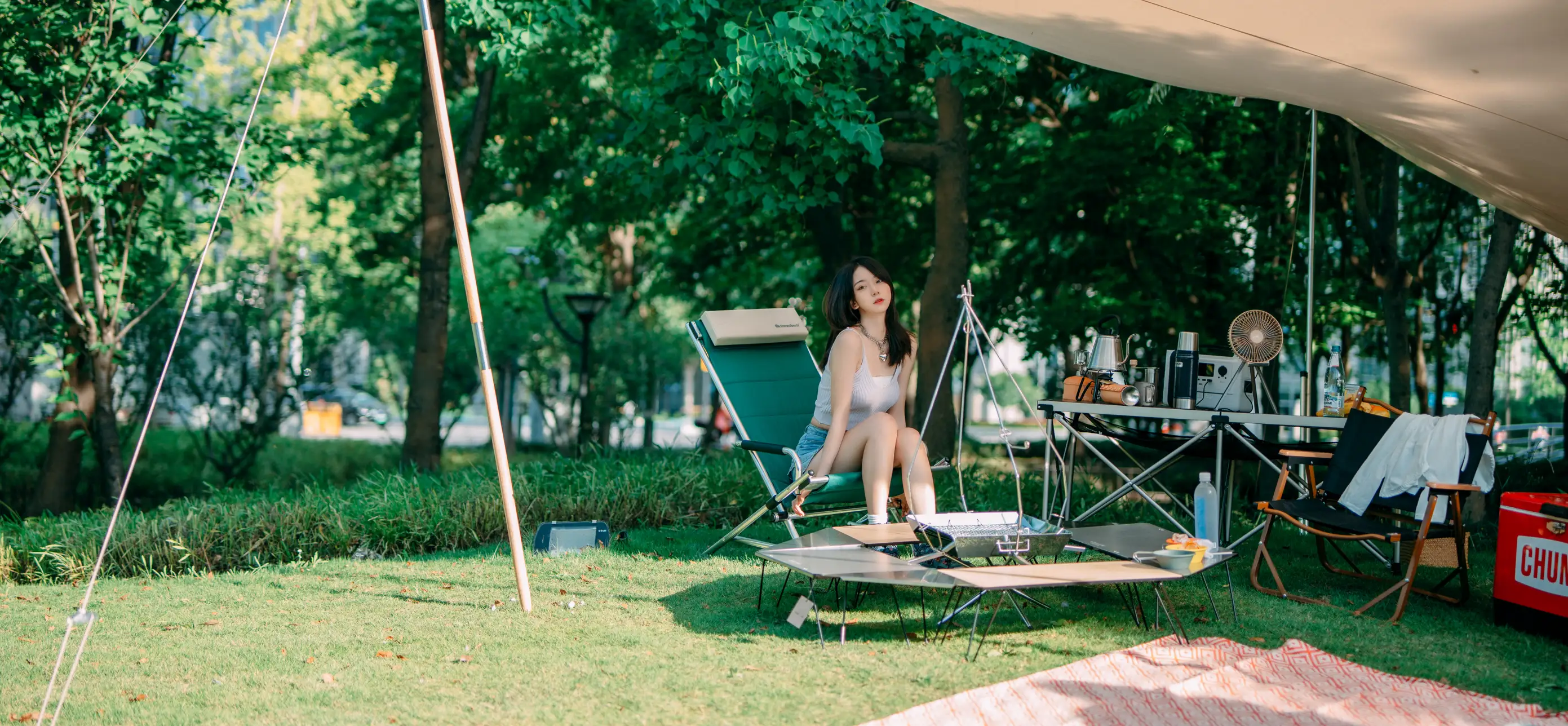[艺图语] 2022.08.09 Vol.1664 – 夏天的白加黑 小可爱#[48P]-7