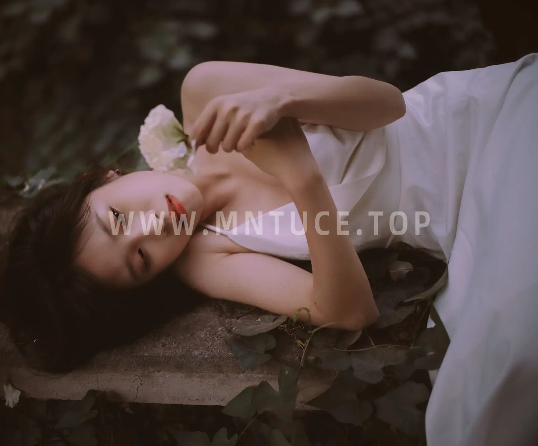 [艺图语] 2022.06.05 Vol.1086 – 花寂 Hanna#[21P]-4