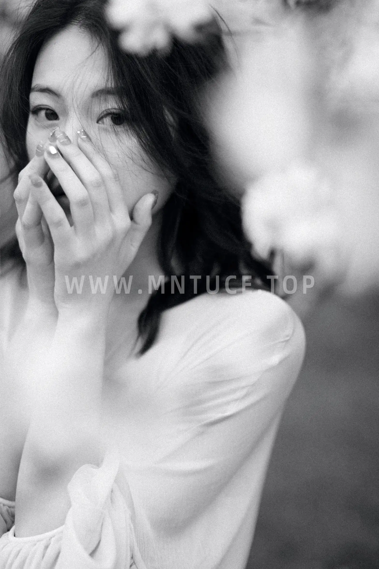 [艺图语] 2022.05.27 Vol.1002 – 落樱缤纷 九月#[28P]-14