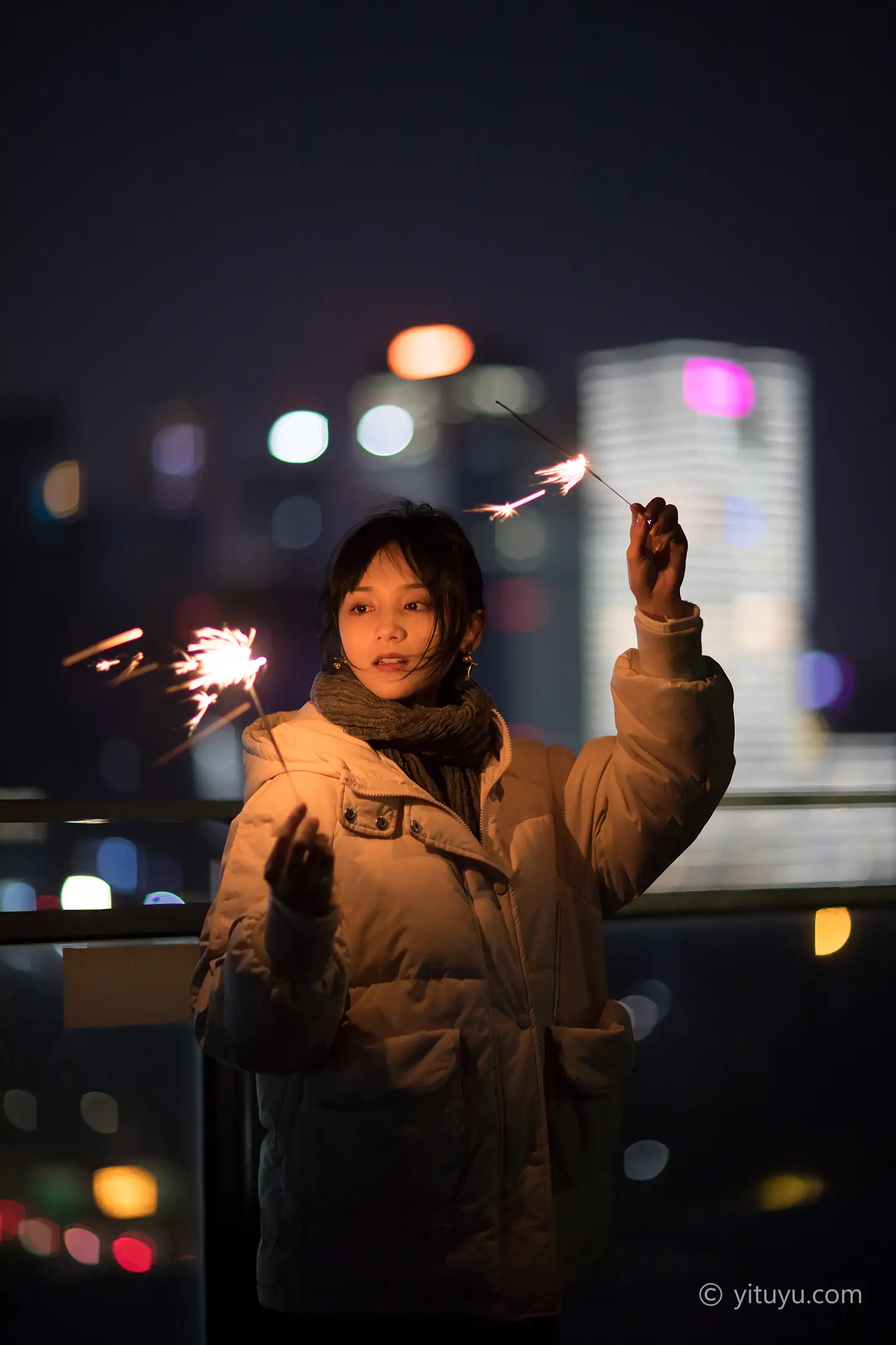 [艺图语] 2021.08.12 Vol.122 – 追光 雨文#[31P]-1