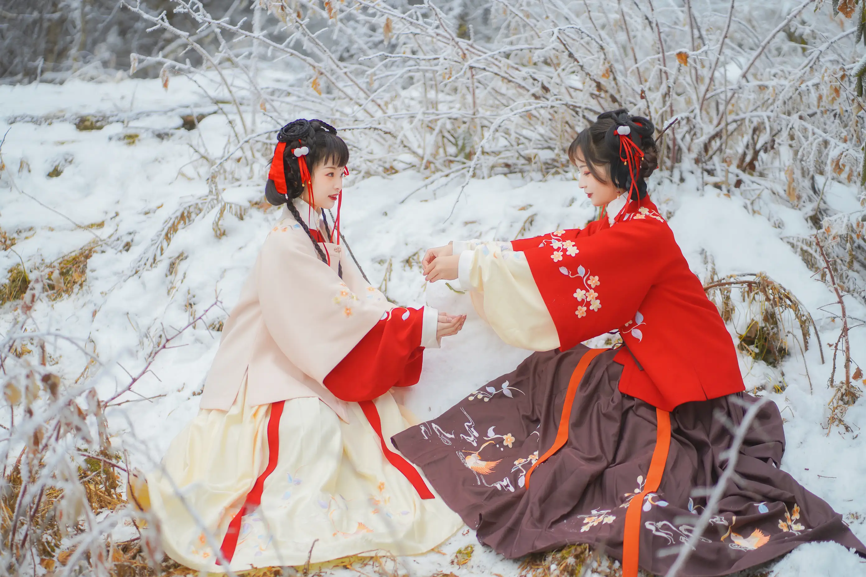 [艺图语] 2021.09.04 Vol.253 – 雪中少女 赵瑞洁_EZ#[22P]-15