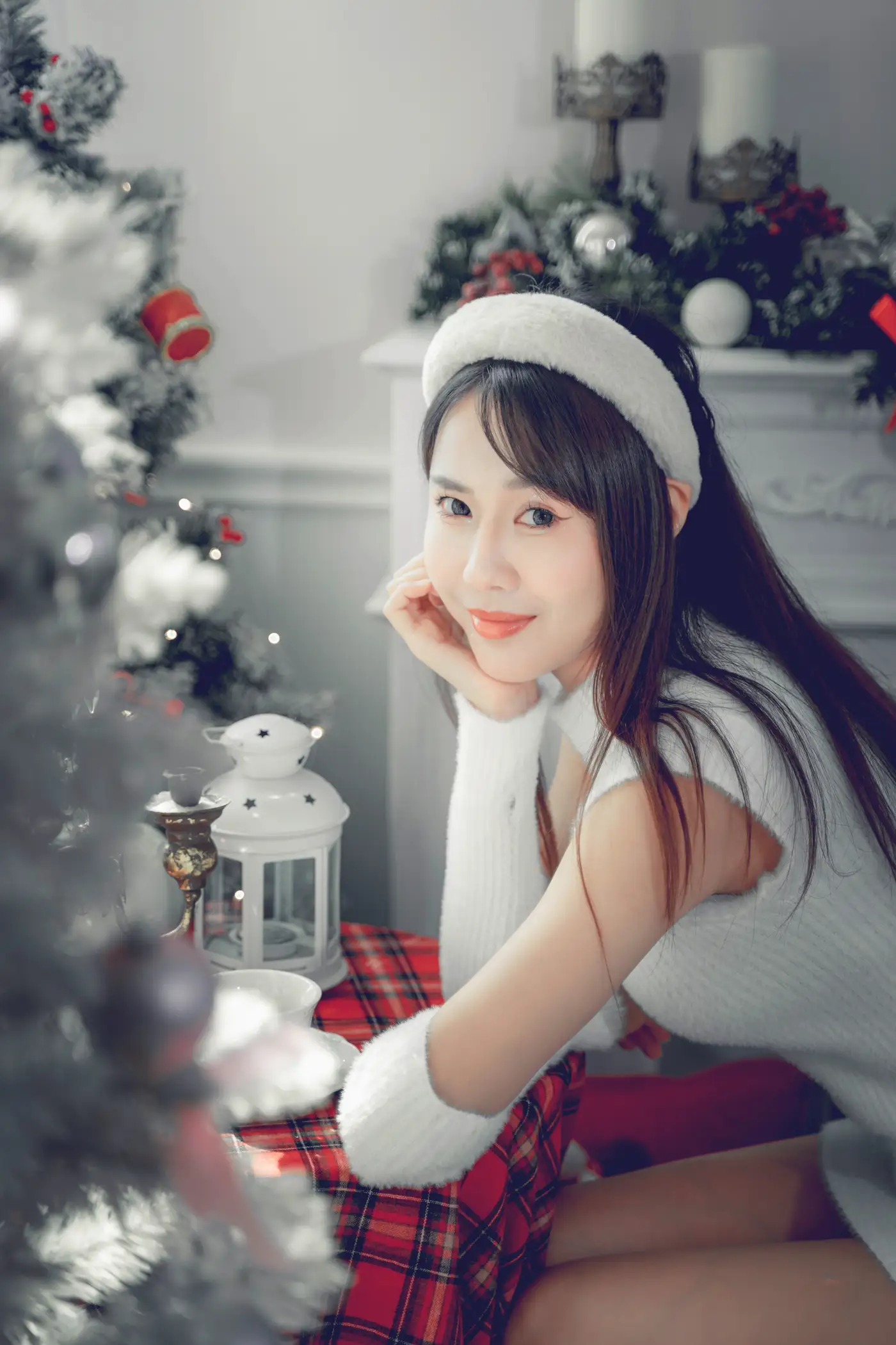 [艺图语] 2021.12.21 Vol.509 – 圣诞少女 lin#[42P]-14