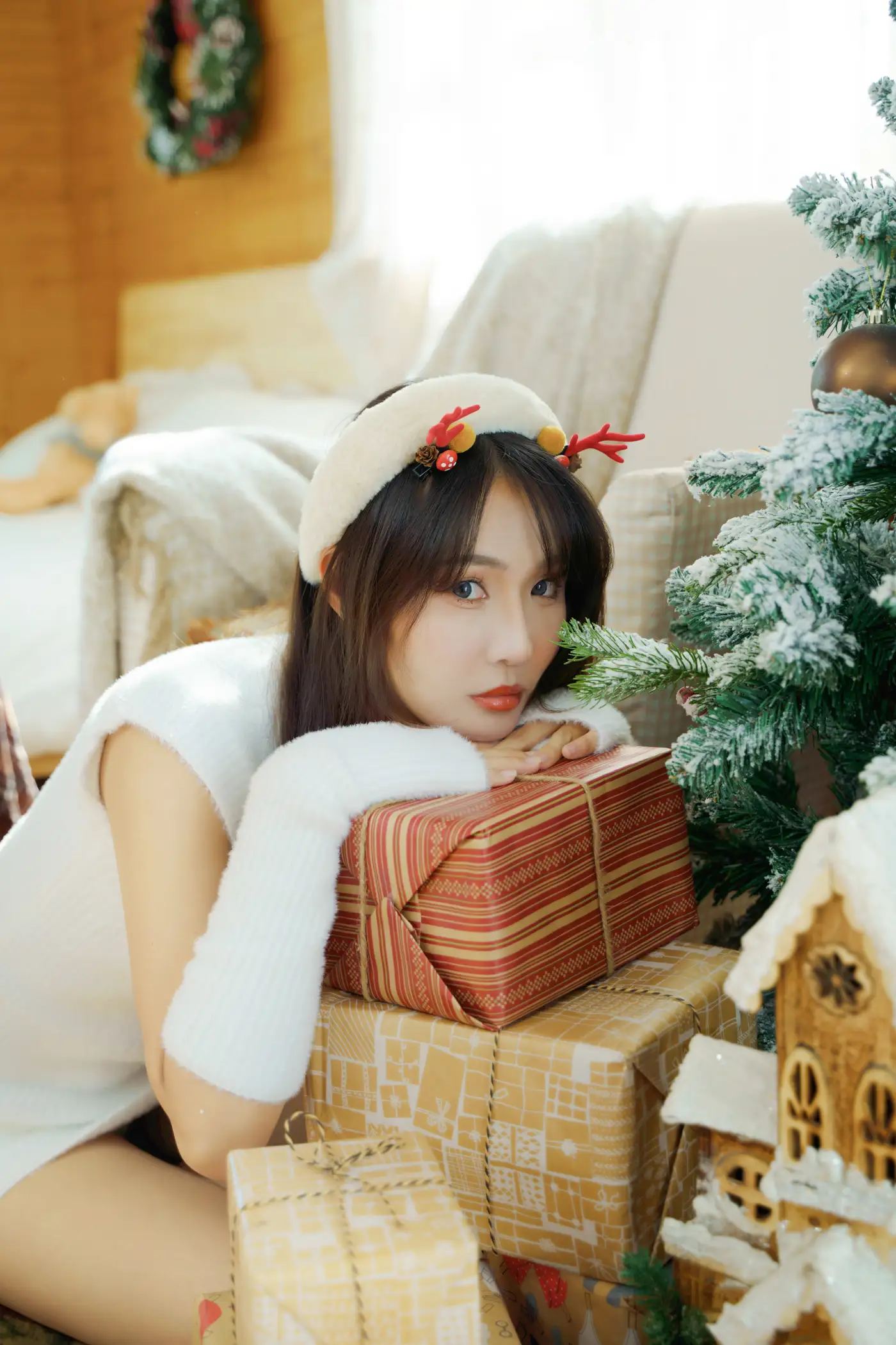 [艺图语] 2021.12.21 Vol.509 – 圣诞少女 lin#[42P]-21