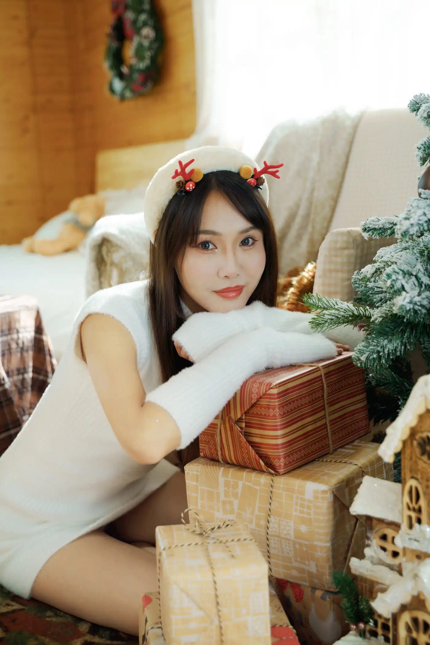 [艺图语] 2021.12.21 Vol.509 – 圣诞少女 lin#[42P]-22