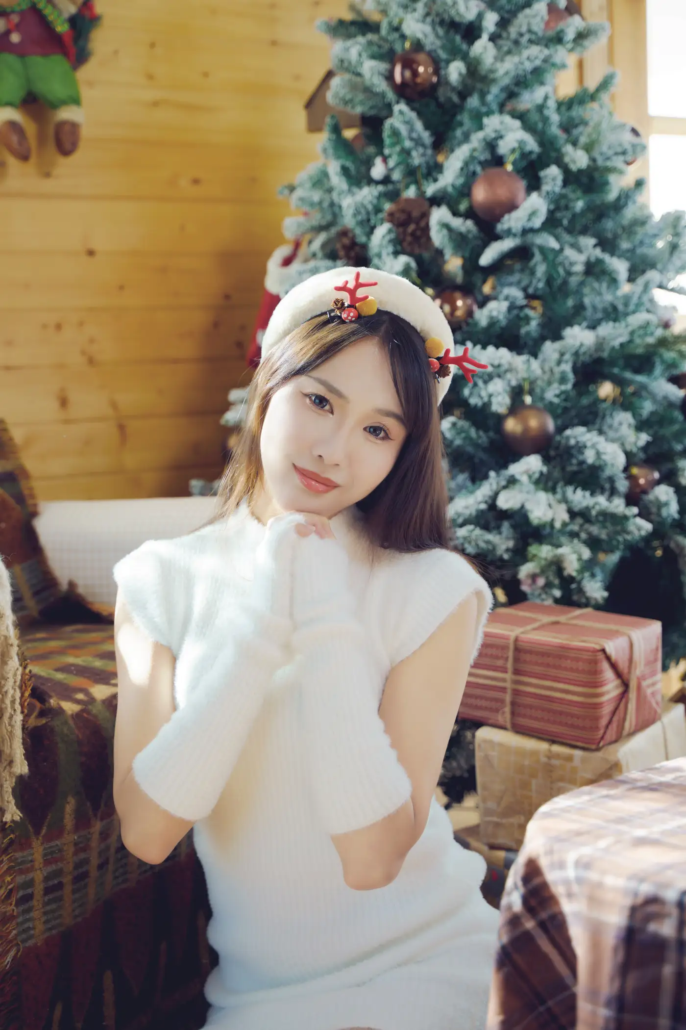 [艺图语] 2021.12.21 Vol.509 – 圣诞少女 lin#[42P]-28