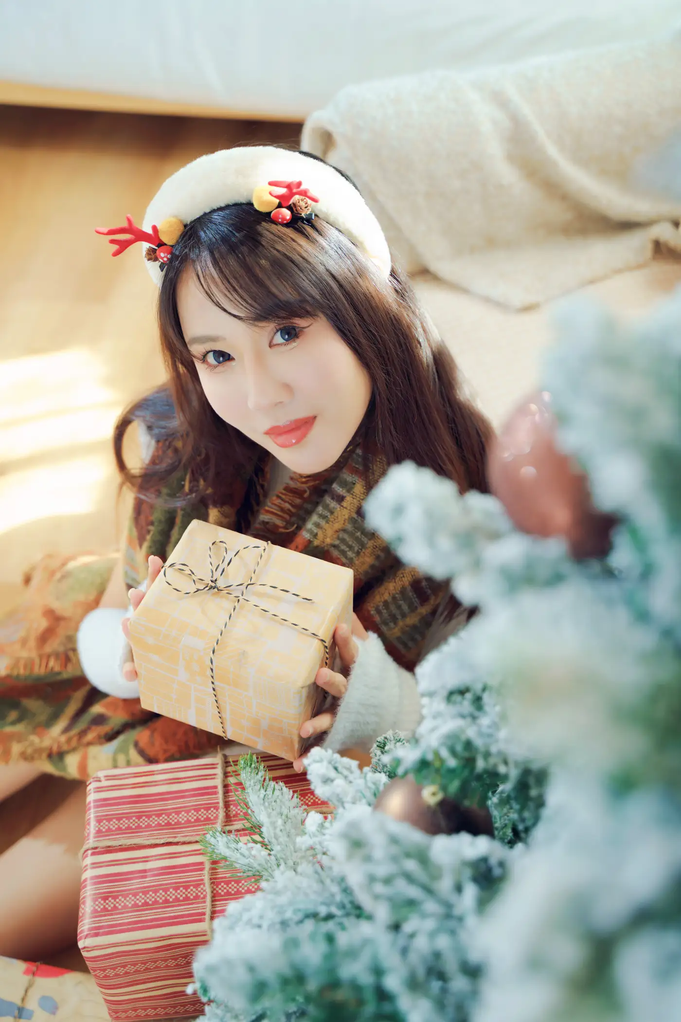 [艺图语] 2021.12.21 Vol.509 – 圣诞少女 lin#[42P]-34