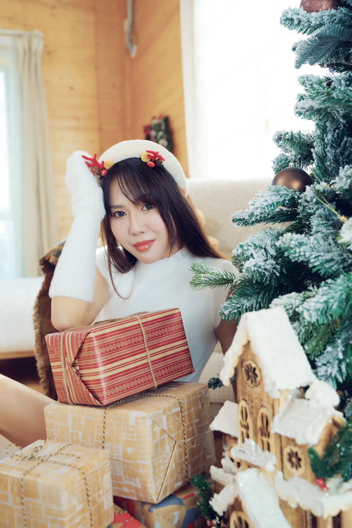 [艺图语] 2021.12.21 Vol.509 – 圣诞少女 lin#[42P]-35