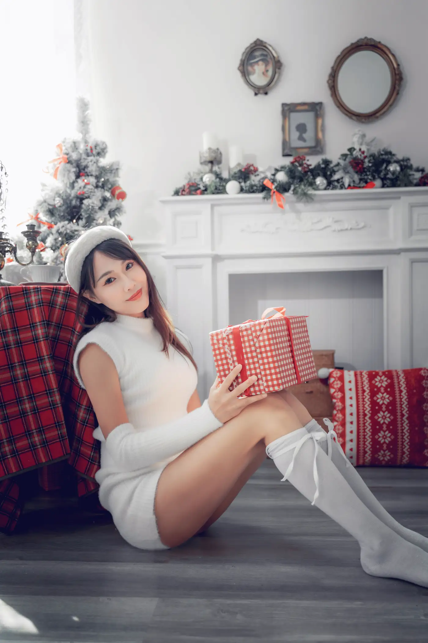 [艺图语] 2021.12.21 Vol.509 – 圣诞少女 lin#[42P]-7