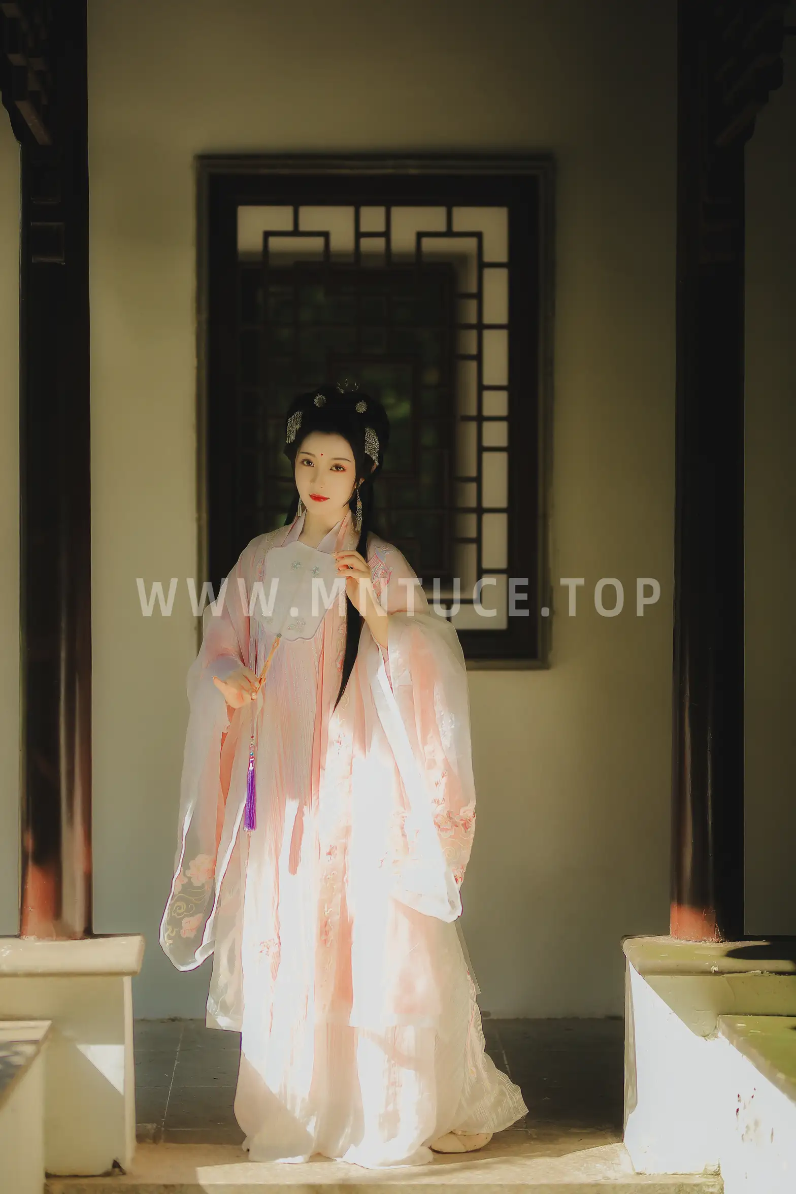 [艺图语] 2021.09.01 Vol.212 – 吟花酿 佚名#[20P]-8