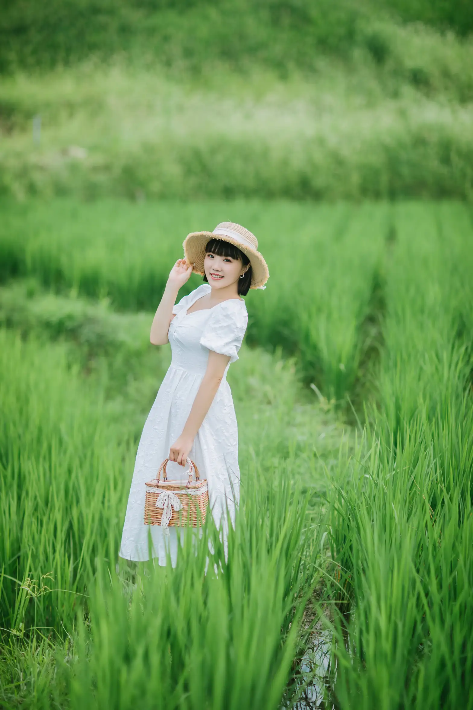[艺图语] 2022.08.24 Vol.1782 – 夏天的稻田 冬琴#[25P]-9