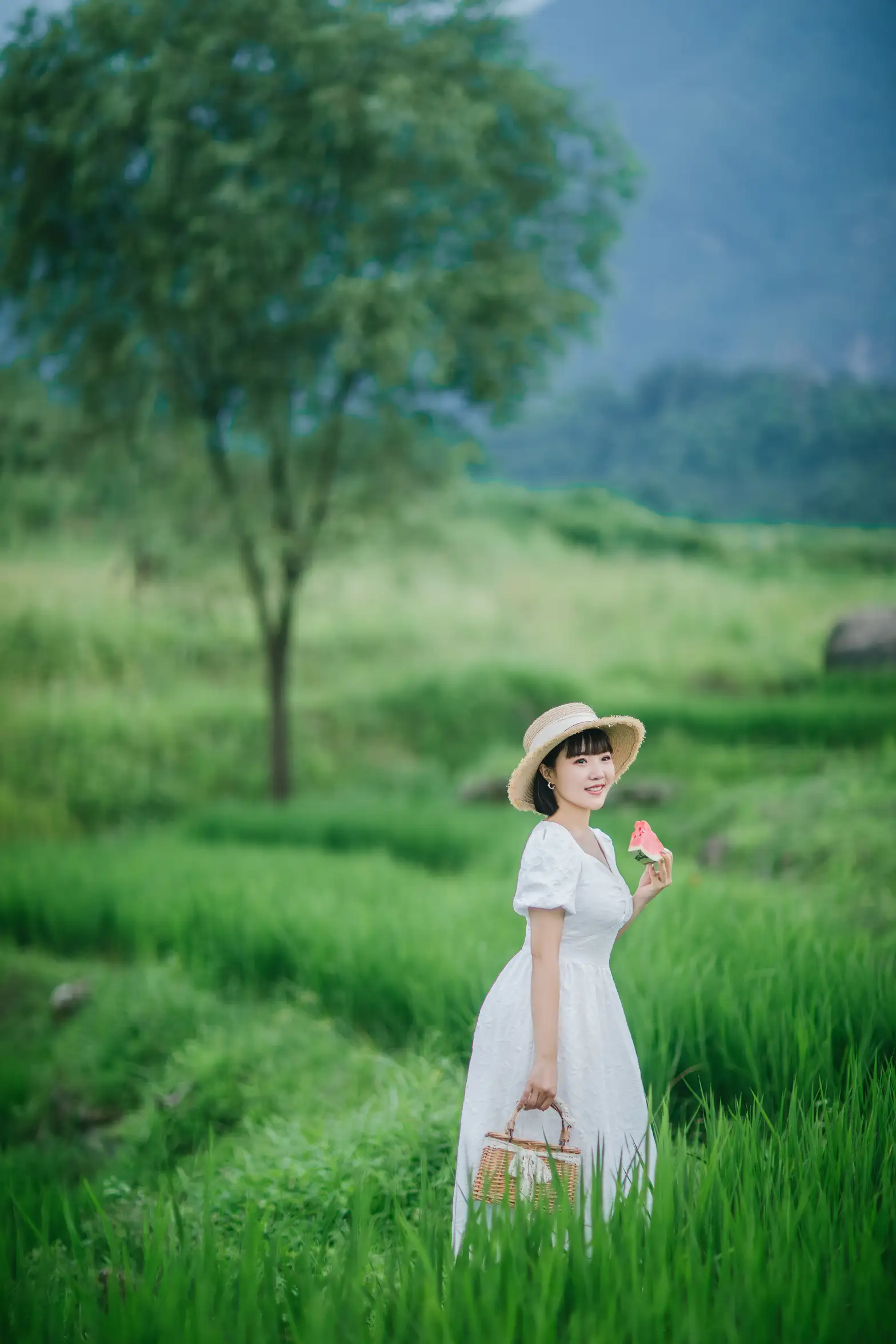 [艺图语] 2022.08.24 Vol.1782 – 夏天的稻田 冬琴#[25P]-2