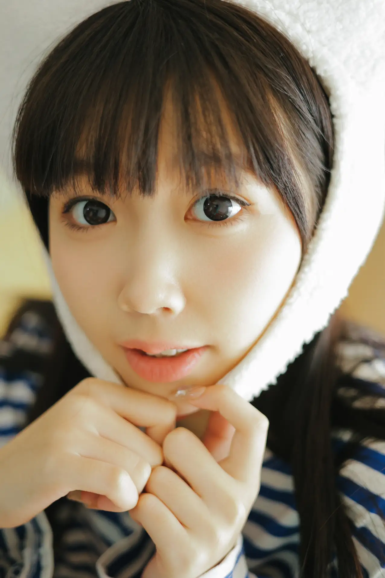 [艺图语] 2022.11.16 Vol.2450 – 可爱小女友 小饼干#[50P]-1