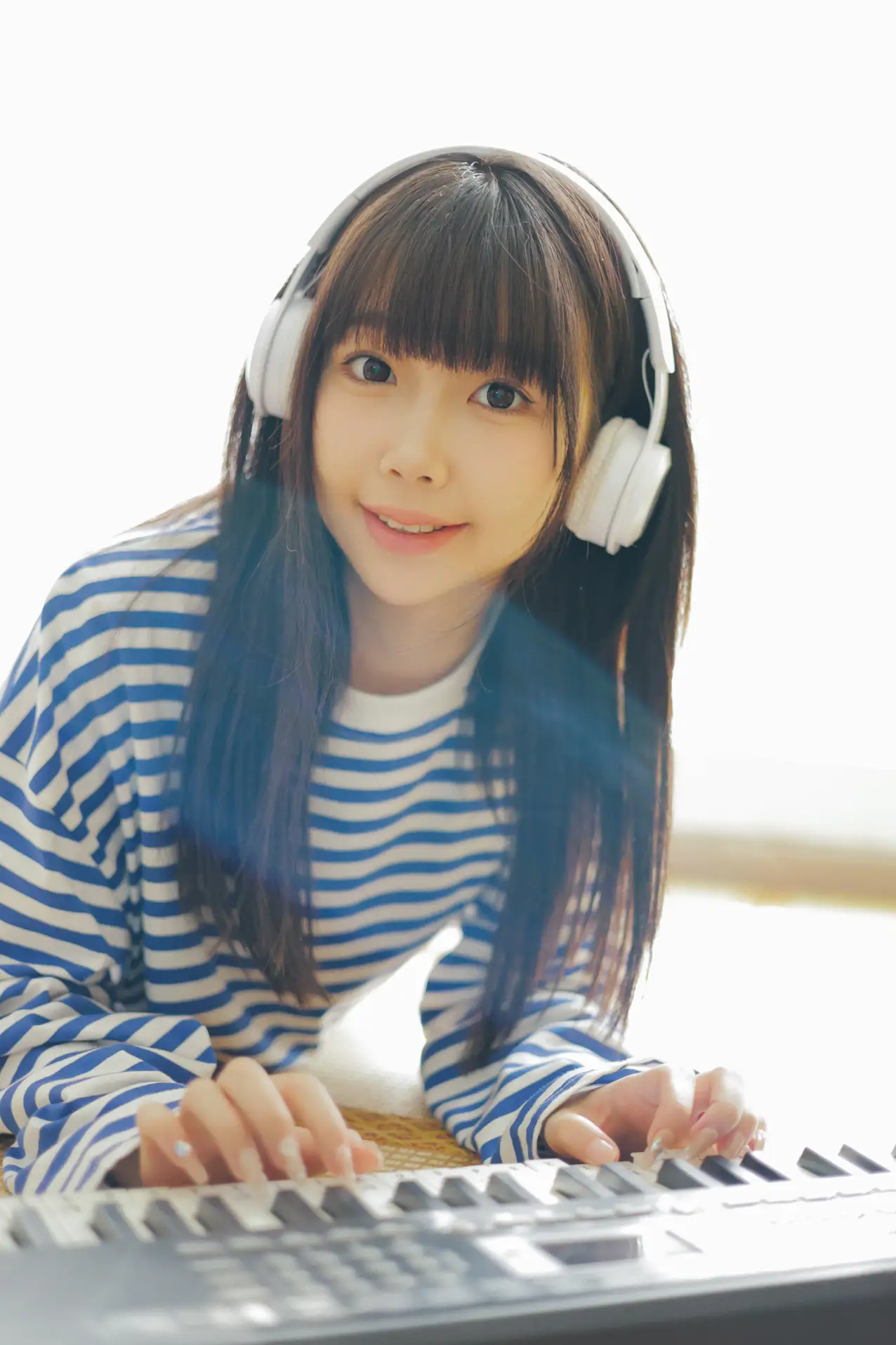 [艺图语] 2022.11.16 Vol.2450 – 可爱小女友 小饼干#[50P]-9