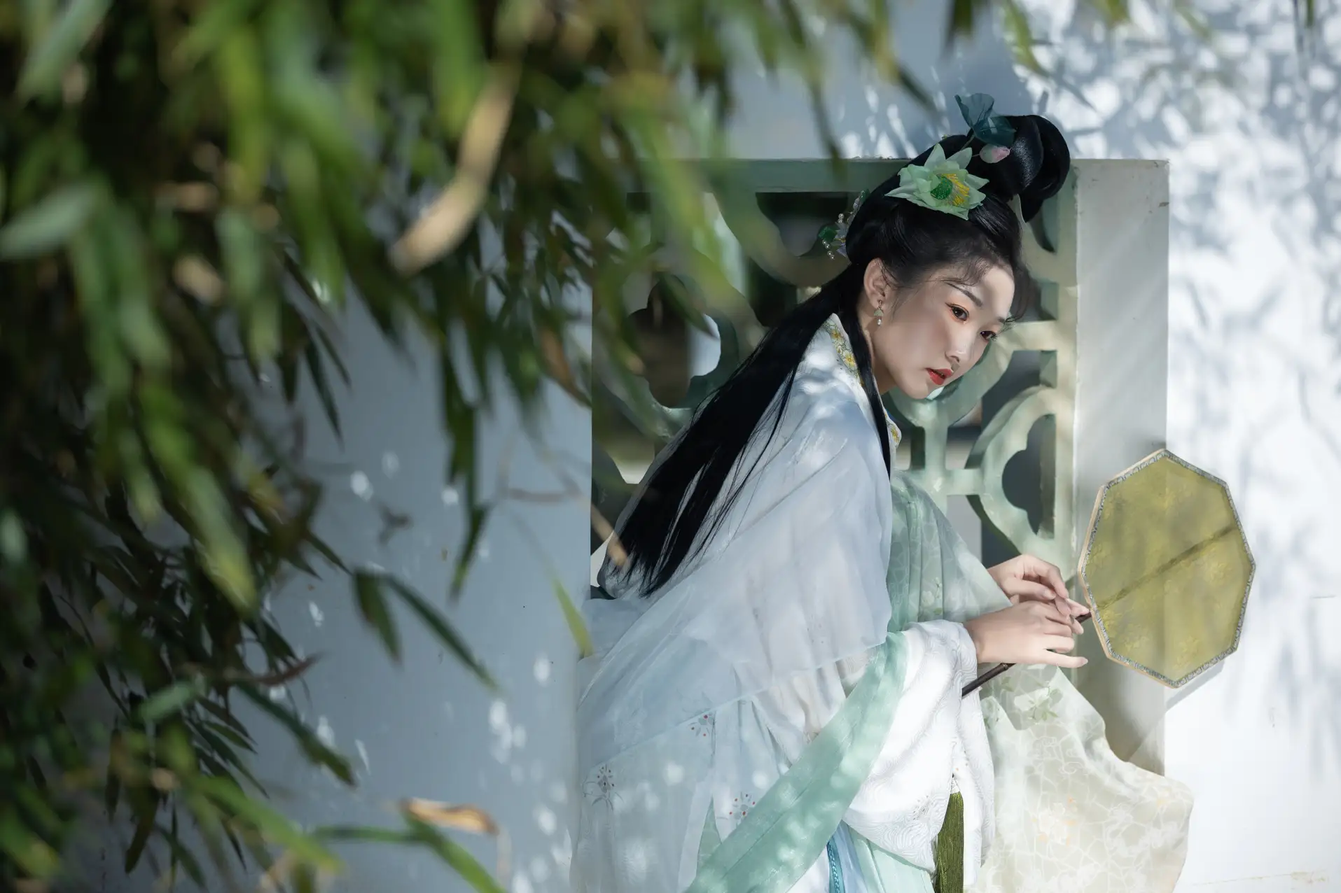 [艺图语] 2022.11.17 Vol.2458 – 绿了芭蕉 丸子有只猫#[34P]-10