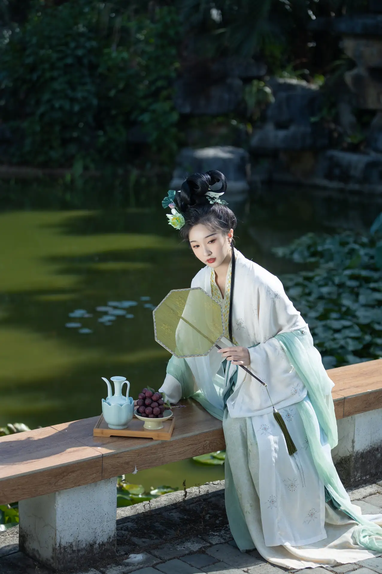 [艺图语] 2022.11.17 Vol.2458 – 绿了芭蕉 丸子有只猫#[34P]-1