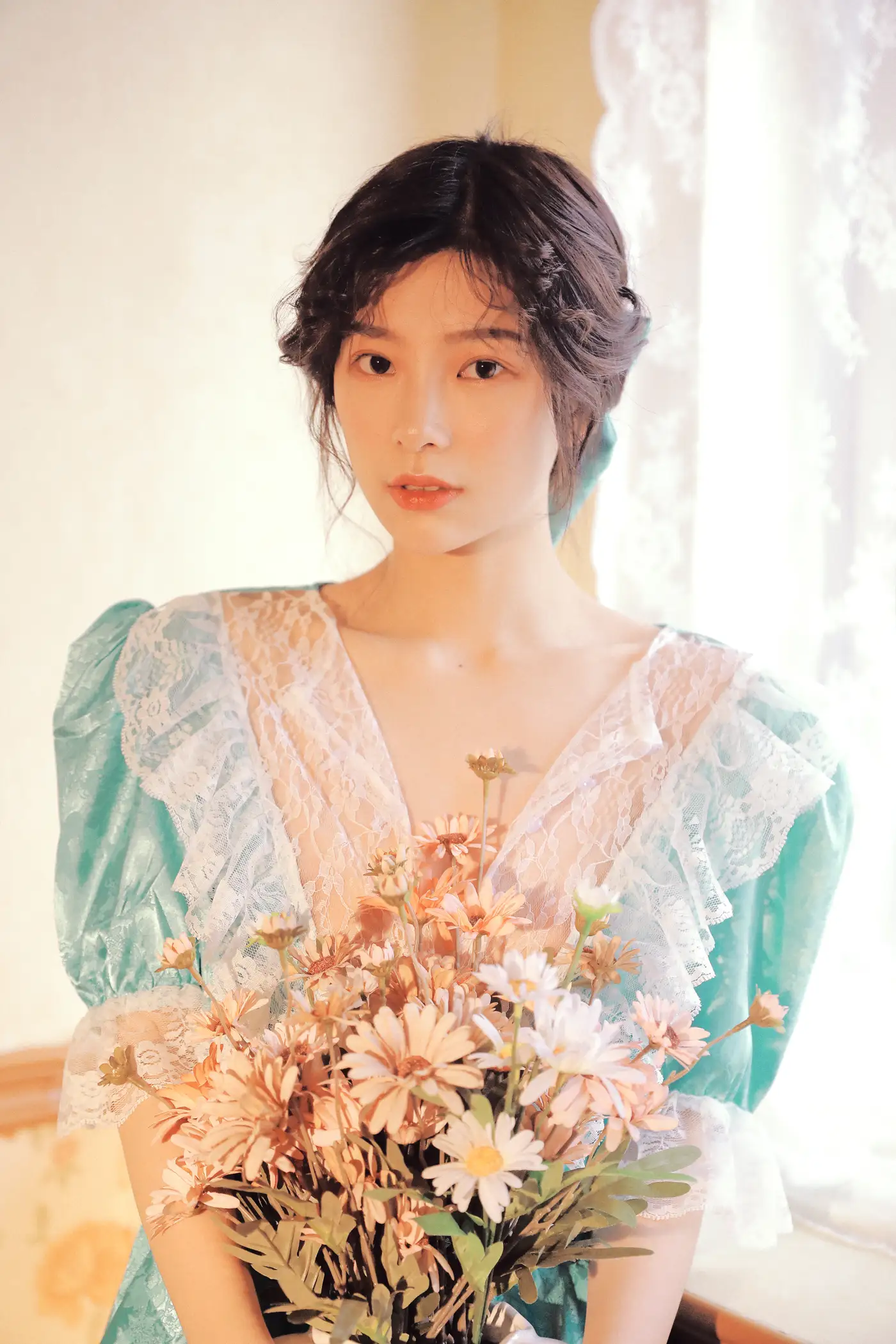 [艺图语] 2022.11.25 Vol.2522 窗边少女#[35P]-2
