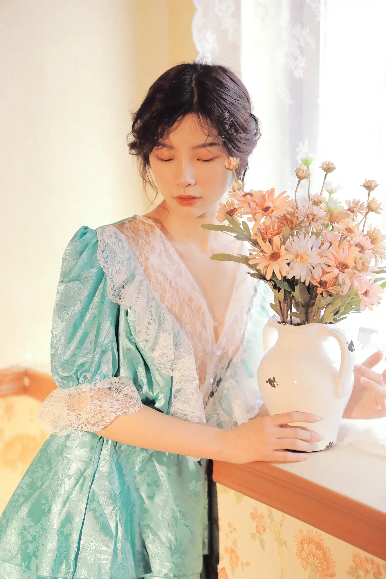 [艺图语] 2022.11.25 Vol.2522 窗边少女#[35P]-3
