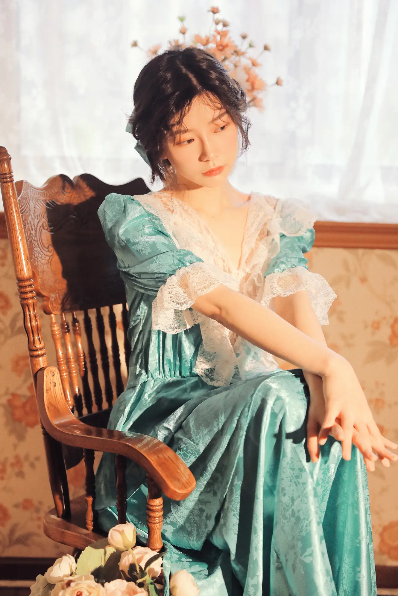 [艺图语] 2022.11.25 Vol.2522 窗边少女#[35P]-4