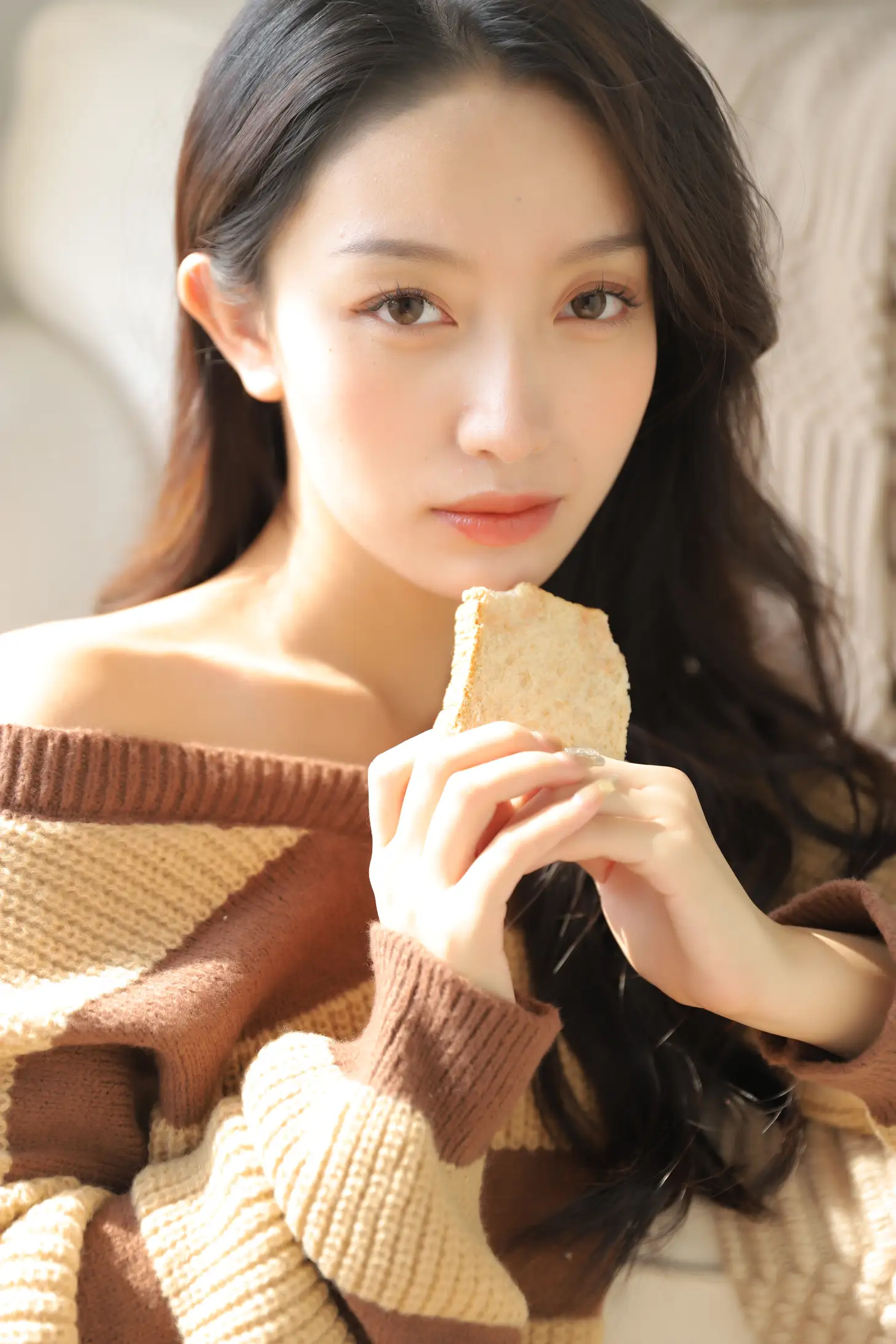 [艺图语] 2022.11.23 Vol.2512 一杯热可可#[39P]-6